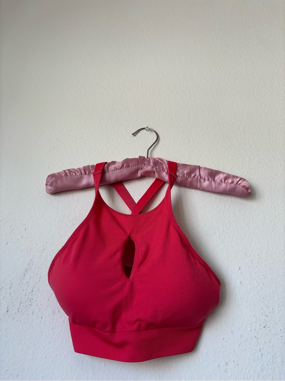 NVGTN Rassberry cutout bra